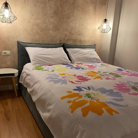 Mel'S Place 티라나 외부 사진